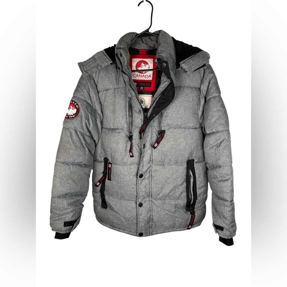 Canada Weather Gear heavyweight puffer‎ jacket in gray heather with black trim. - Picture 2 of 13